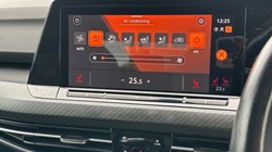 2020 (70) VOLKSWAGEN GOLF 1.5 TSI 150 R-Line 5dr 5471698