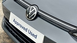 2020 (70) VOLKSWAGEN GOLF 1.5 TSI 150 R-Line 5dr 5471707