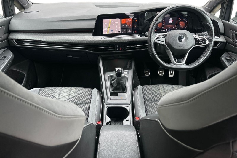 2020 (70) VOLKSWAGEN GOLF 1.5 TSI 150 R-Line 5dr 5471681