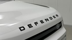 LAND ROVER DEFENDER 3.0 D350 X-Dynamic HSE 110 5dr Auto 4975274