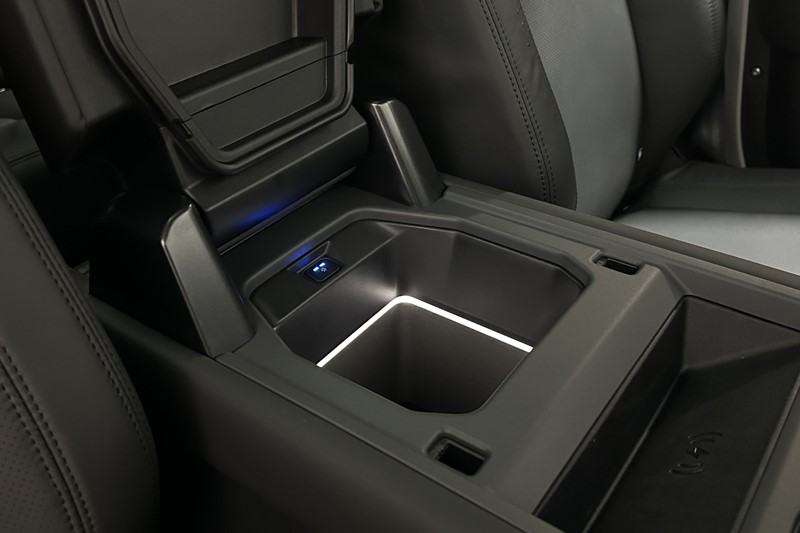  LAND ROVER DEFENDER 3.0 D350 X-Dynamic HSE 110 5dr Auto 4975254