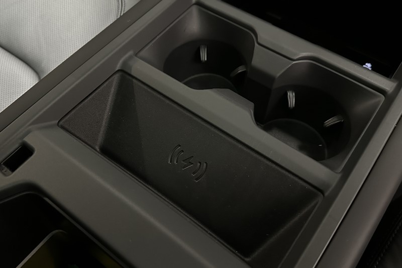  LAND ROVER DEFENDER 3.0 D350 X-Dynamic HSE 110 5dr Auto 4975243