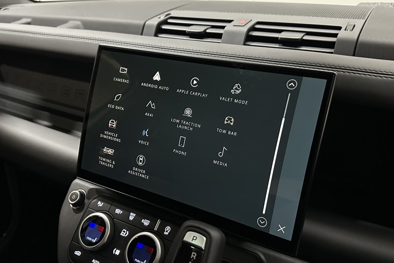  LAND ROVER DEFENDER 3.0 D350 X-Dynamic HSE 110 5dr Auto 4975251