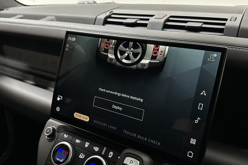  LAND ROVER DEFENDER 3.0 D350 X-Dynamic HSE 110 5dr Auto 4975252