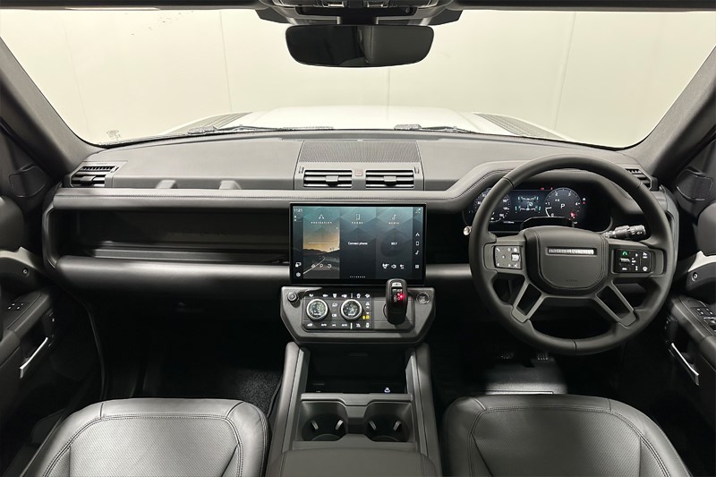 LAND ROVER DEFENDER 3.0 D350 X-Dynamic HSE 110 5dr Auto 4975228