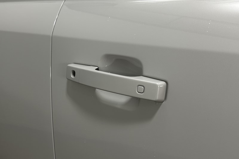  LAND ROVER DEFENDER 3.0 D350 X-Dynamic HSE 110 5dr Auto 4975270