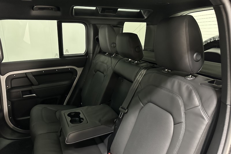  LAND ROVER DEFENDER 3.0 D350 X-Dynamic HSE 110 5dr Auto 4975261