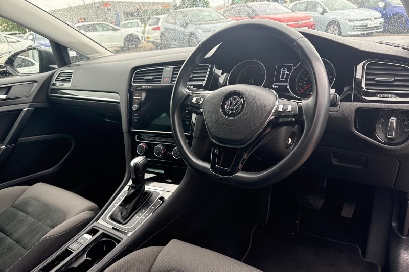 2019 (69) VOLKSWAGEN GOLF 2.0 TDI GT 5dr DSG 5472374
