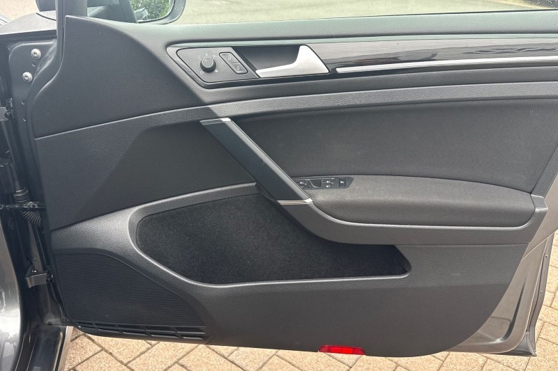 2019 (69) VOLKSWAGEN GOLF 2.0 TDI GT 5dr DSG 5472375