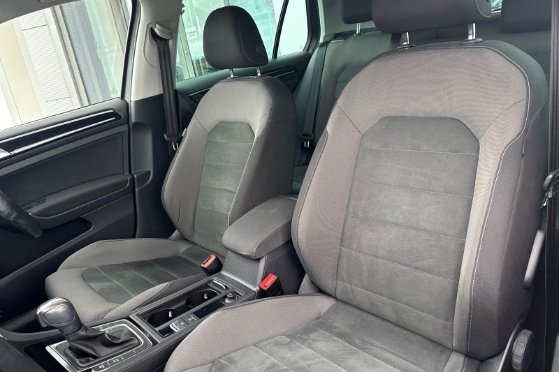 2019 (69) VOLKSWAGEN GOLF 2.0 TDI GT 5dr DSG 5472393