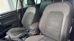 2019 (69) VOLKSWAGEN GOLF 2.0 TDI GT 5dr DSG 5472393