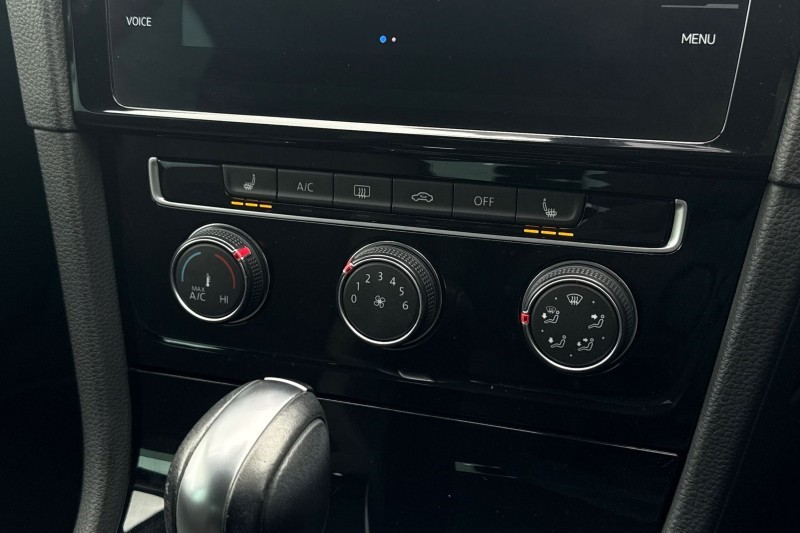 2019 (69) VOLKSWAGEN GOLF 2.0 TDI GT 5dr DSG 5472388