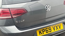 2019 (69) VOLKSWAGEN GOLF 2.0 TDI GT 5dr DSG 5472401