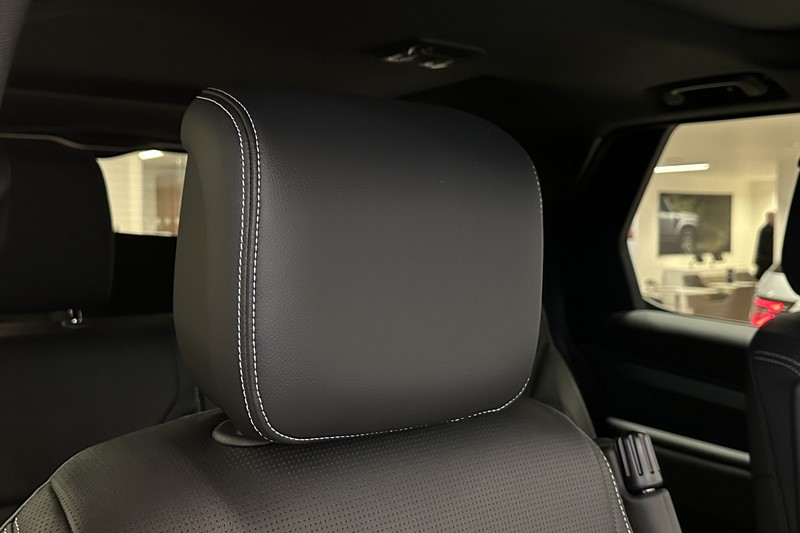  LAND ROVER DISCOVERY 3.0 D350 Gemini 5dr Auto 4993060