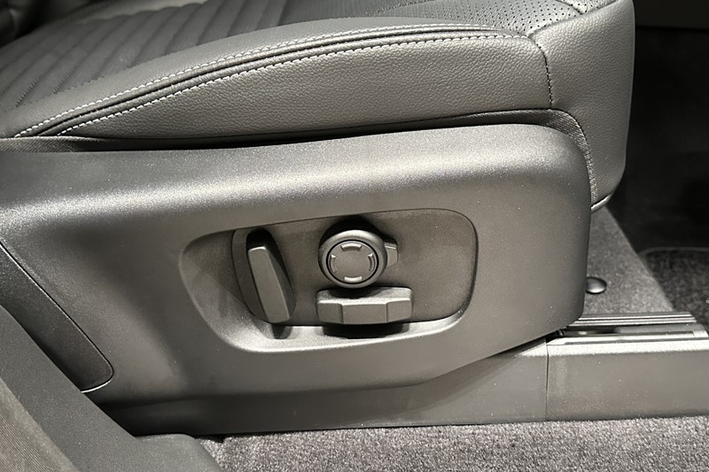  LAND ROVER DISCOVERY 3.0 D350 Gemini 5dr Auto 4993059