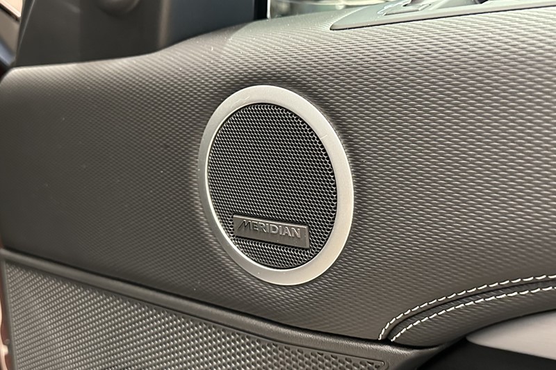  LAND ROVER DISCOVERY 3.0 D350 Gemini 5dr Auto 4993056