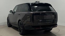 LAND ROVER RANGE ROVER 3.0 D300 SE 4dr Auto 5681668