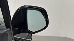 LAND ROVER RANGE ROVER 3.0 D300 SE 4dr Auto 5681683