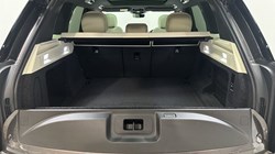 LAND ROVER RANGE ROVER 3.0 D300 SE 4dr Auto 5681708