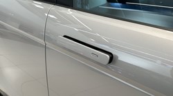 LAND ROVER RANGE ROVER EVOQUE 2.0 D200 Dynamic SE 5dr Auto 4965916