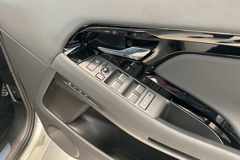  LAND ROVER RANGE ROVER EVOQUE 2.0 D200 Dynamic SE 5dr Auto 4965918