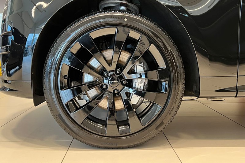  LAND ROVER RANGE ROVER SPORT 3.0 D300 Dynamic SE 5dr Auto 4977010