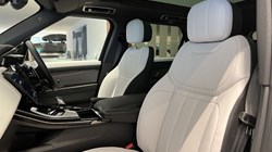 LAND ROVER RANGE ROVER SPORT 3.0 D300 Dynamic SE 5dr Auto 4977015