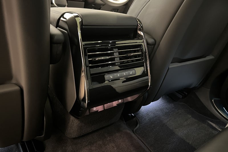  LAND ROVER RANGE ROVER SPORT 3.0 D300 Dynamic SE 5dr Auto 4977019