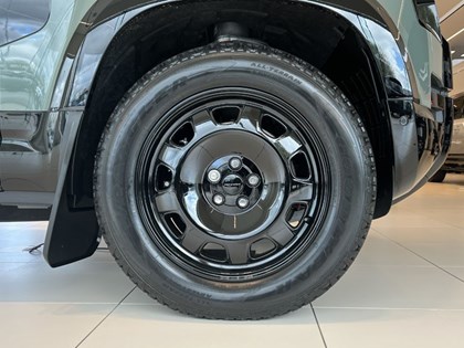 LAND ROVER DEFENDER 3.0 D350 Trophy Edition Keswick 110 5dr Auto
