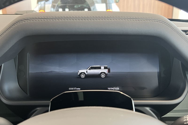  LAND ROVER DEFENDER 3.0 D350 Trophy Edition Keswick 110 5dr Auto 5300373