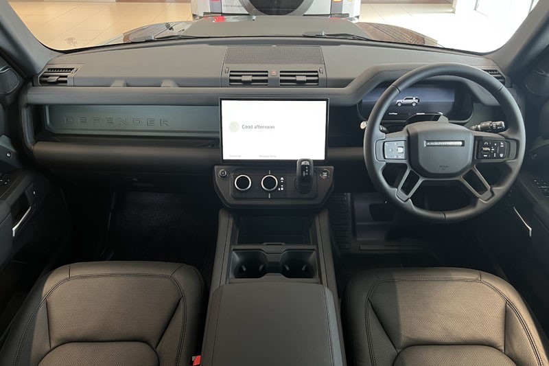  LAND ROVER DEFENDER 3.0 D350 Trophy Edition Keswick 110 5dr Auto 5300359