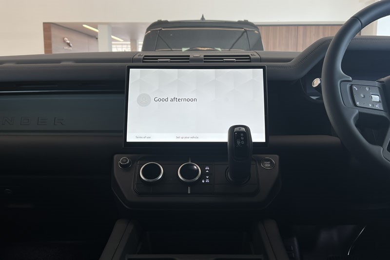  LAND ROVER DEFENDER 3.0 D350 Trophy Edition Keswick 110 5dr Auto 5300360