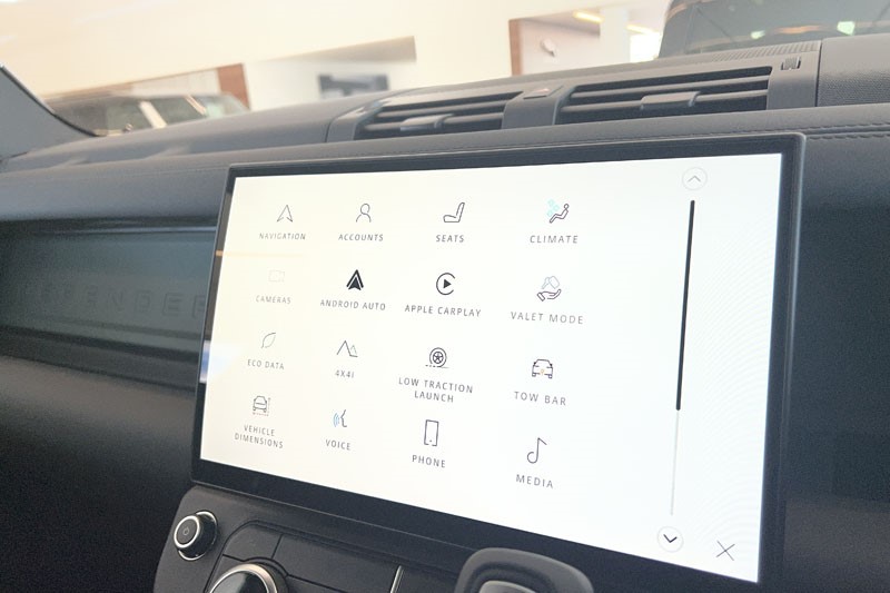  LAND ROVER DEFENDER 3.0 D350 Trophy Edition Keswick 110 5dr Auto 5300380