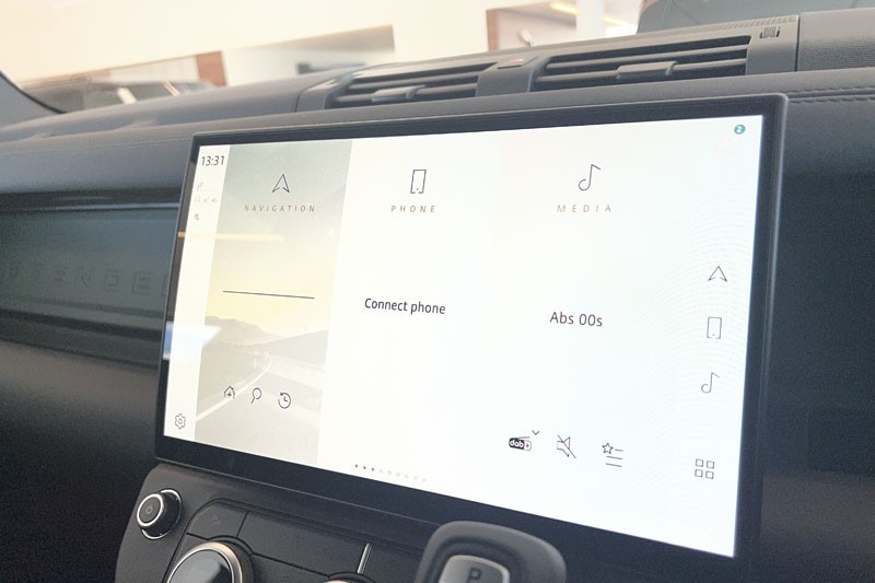  LAND ROVER DEFENDER 3.0 D350 Trophy Edition Keswick 110 5dr Auto 5300377