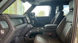 LAND ROVER DEFENDER 3.0 D350 Trophy Edition Keswick 110 5dr Auto 5300363