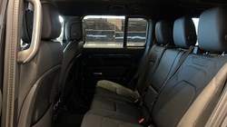LAND ROVER DEFENDER 3.0 D350 X-Dynamic HSE 130 5dr Auto 5071854