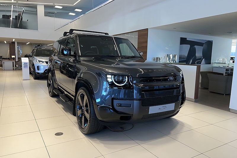  LAND ROVER DEFENDER 3.0 D350 X-Dynamic HSE 130 5dr Auto