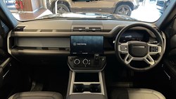 LAND ROVER DEFENDER 3.0 D350 X-Dynamic HSE 130 5dr Auto 5071855