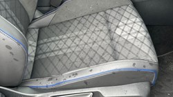 2025 (75) VOLKSWAGEN GOLF 1.5 TSI 150 R-Line 5dr 5490392
