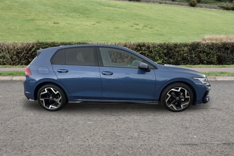 2025 (75) VOLKSWAGEN GOLF 1.5 TSI 150 R-Line 5dr 5490382