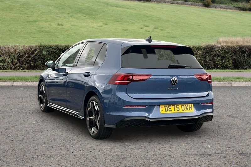 2025 (75) VOLKSWAGEN GOLF 1.5 TSI 150 R-Line 5dr 5490379