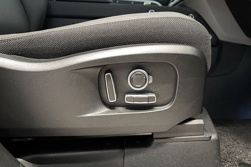  LAND ROVER DEFENDER 3.0 D350 X 130 5dr Auto 5345708