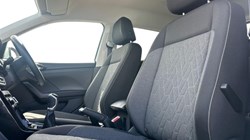 2025 (25) VOLKSWAGEN T-CROSS 1.0 TSI 115 Match 5dr 5489766