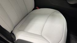 LAND ROVER RANGE ROVER SPORT 3.0 D300 Dynamic SE 5dr Auto 5728149