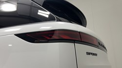 LAND ROVER RANGE ROVER SPORT 3.0 D300 Dynamic SE 5dr Auto 5669917