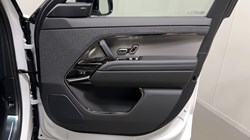 LAND ROVER RANGE ROVER SPORT 3.0 D300 Dynamic SE 5dr Auto 5669884