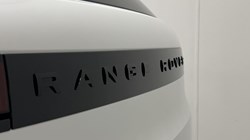 LAND ROVER RANGE ROVER SPORT 3.0 D300 Dynamic SE 5dr Auto 5669919