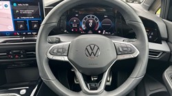2025 (75) VOLKSWAGEN GOLF 1.5 TSI 150 Black Edition 5dr 5491881