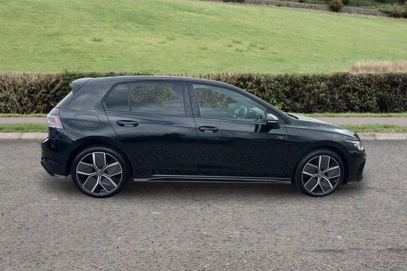 2025 (75) VOLKSWAGEN GOLF 1.5 TSI 150 Black Edition 5dr 5491869