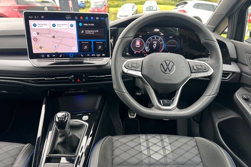 2025 (75) VOLKSWAGEN GOLF 1.5 TSI 150 Black Edition 5dr 5491885